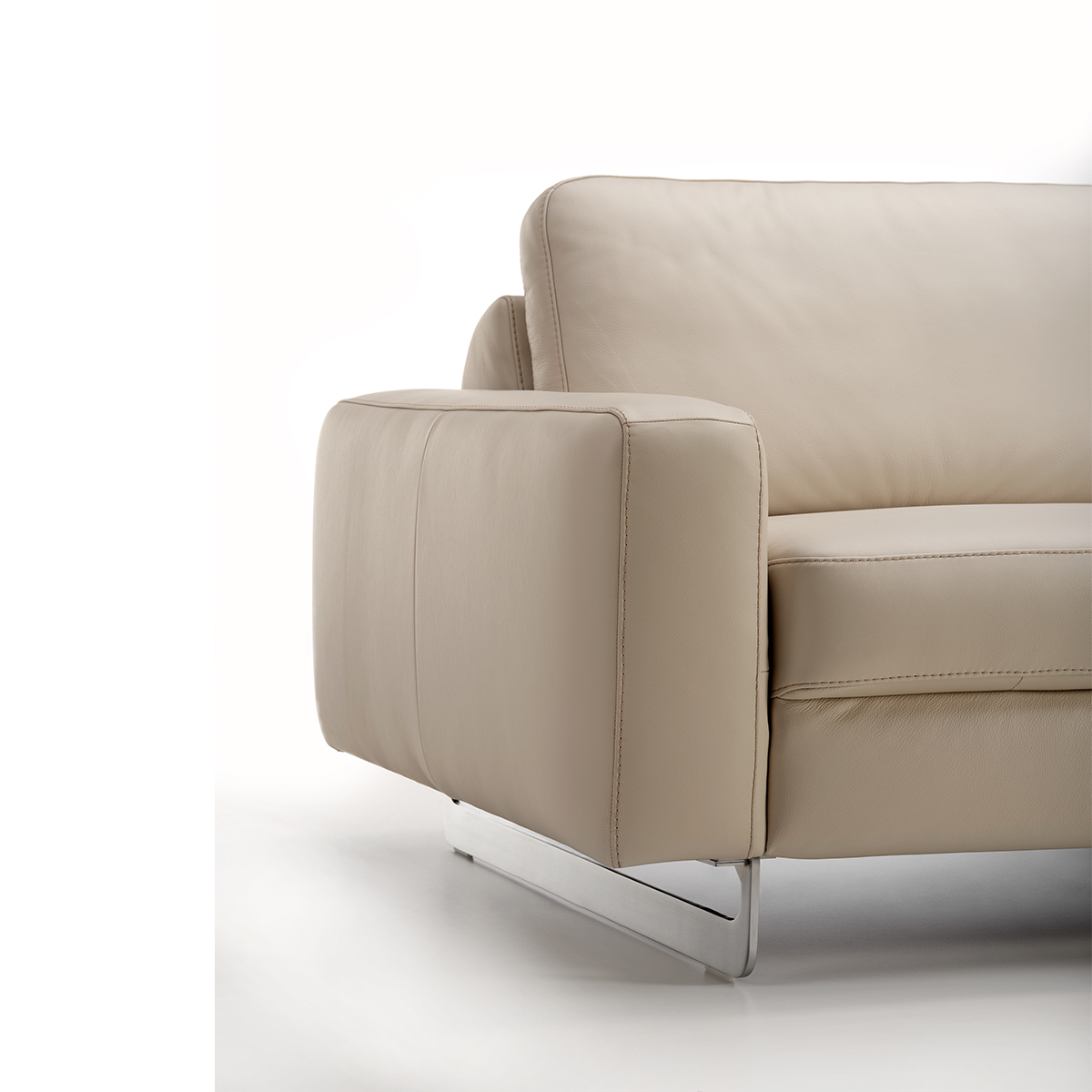 Radius_Designsofa_Kufenfuss Radius Designsofa Kufenfuss rom1961